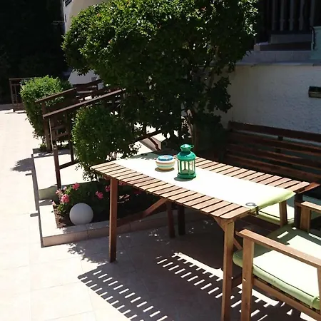 Apart Otel Haus Maria 4*