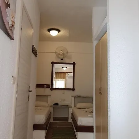 Haus Maria * Nea Poteidaia