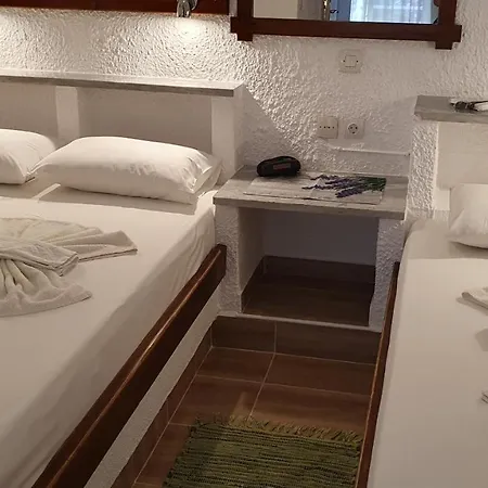 Haus Maria * Nea Poteidaia