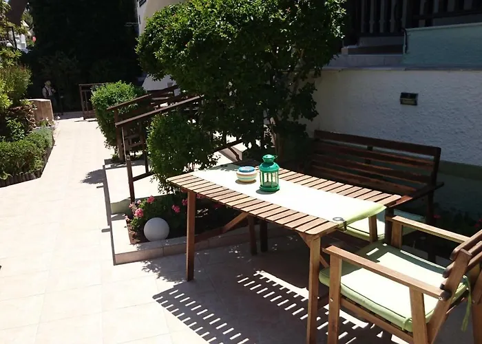 Ξενοδοχείο με διαμερίσματα Haus Maria 4*